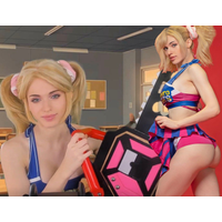 Amouranth-1019688293850664960-20180718_170008-img1-0M06aYoy-NdEPkoqy.png
