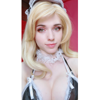 Amouranth-1023638943827406848-20180729_143837-img1-oJgIpmxV-X8bNxKPI-6kXoT3EJ.png