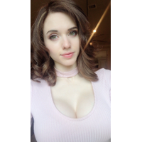 Amouranth-1038474509400072193-20180908_130951-img1-9ObLKUbu-1Qgk52Ct.png