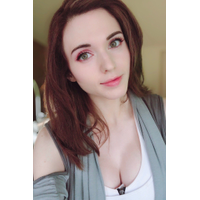 Amouranth-1047596995060404225-20181003_171921-img1-FMT86dJZ-7POIfzNt-Ng6K0Cce.png