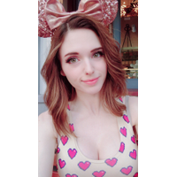 Amouranth-1058152988965883904-20181101_202506-img1-SIuuhXdh-C3Z8DbVz-WYNyS4EH.png