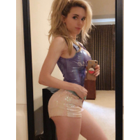 Amouranth-1150063991454076931-20190713_112637-img1-Wh0OnEdK-cXMkwNFm.png