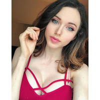Amouranth-1154857260125949954-20190726_165321-img1-Uf1P3fkq-0HvMHlEc.png