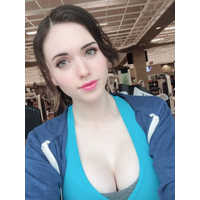 Amouranth-989326587257589760-20180425_221333-img1-opAUCX2Q-yORzi4XO-5iKZT1jl.jpg