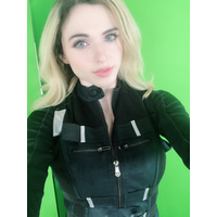 Amouranth-995720299604824070-20180513_133953-img1-iMDNihrP-8xnmuqr5.png
