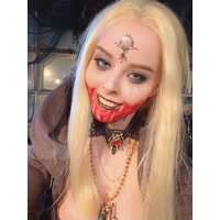 Bela-Dimitrescu-Cosplay-Resident-Evil-Selfies-by-Helly-Valentine-5-VzArw75d-XO69cL4d.jpg