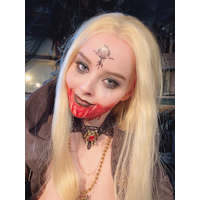 Bela-Dimitrescu-Cosplay-Resident-Evil-Selfies-by-Helly-Valentine-6-xDH7IxsW-6Hz314Lr.jpg