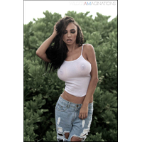 Iryna-Holy-Jeans-116-GzFNTVF0.jpg