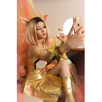 cosplay_ahri_kda_prestige_by_disharmonica_dd9pltr-QqLfzrhM.jpg